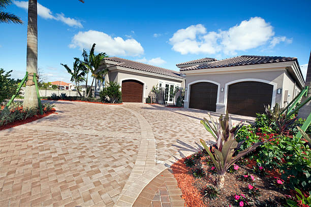 Clksville, AR Driveway Pavers Pros